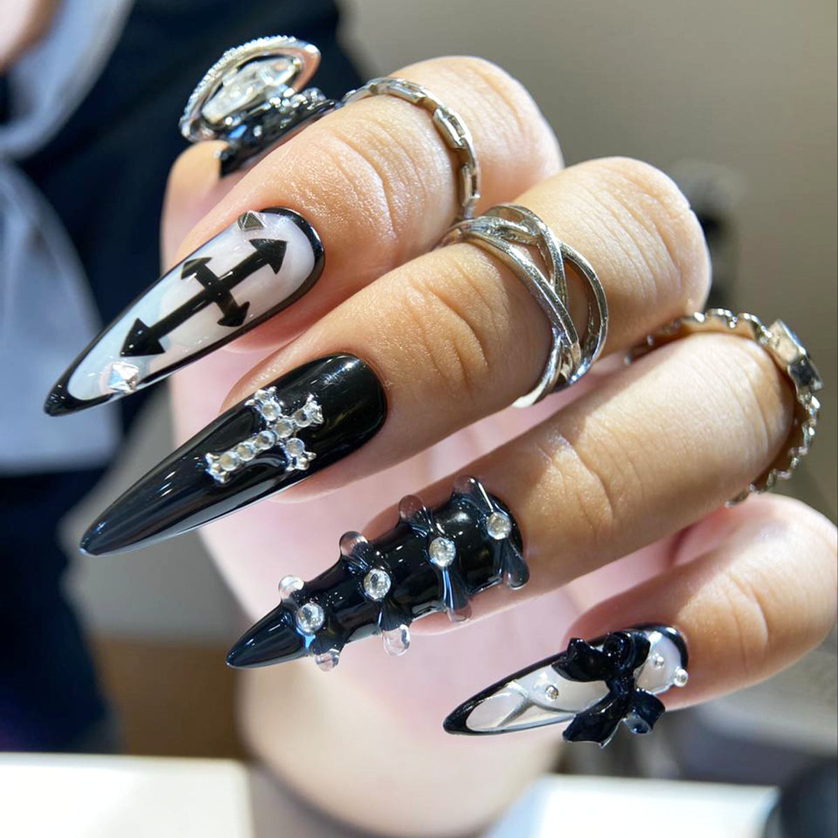 Black Crosses Press On Nails, Gothic Punk Y2K Jesus Christ Nails