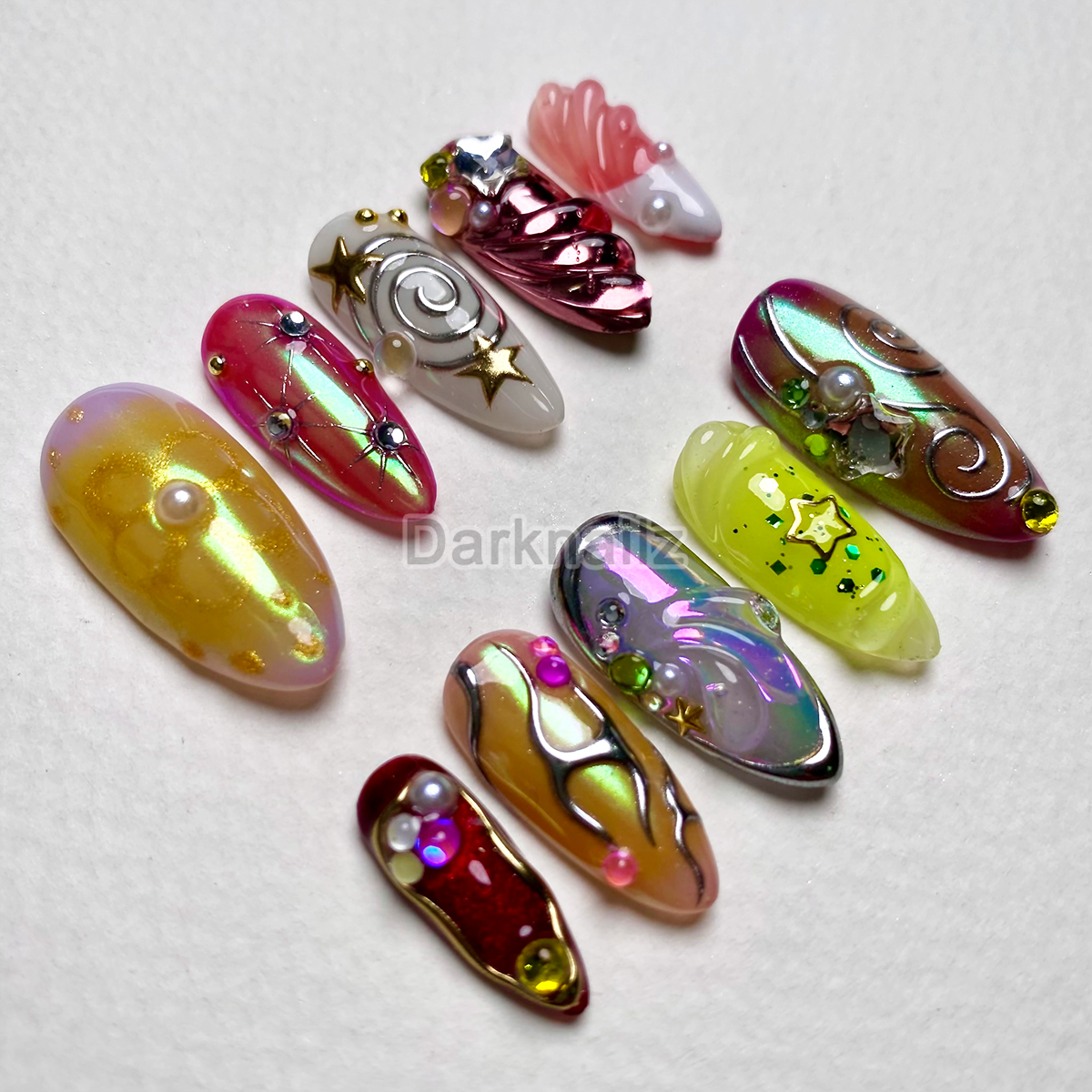 Candy Nova Chrome Press-On Nails – Pink Gold Y2K Fake Nails