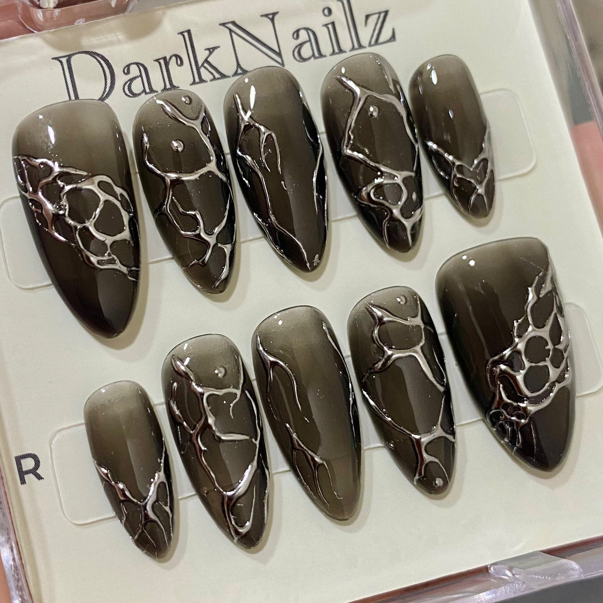 Grey Jelly Ombre Press-On Nails, Chrome Vein Dark Gothic Fake Nails