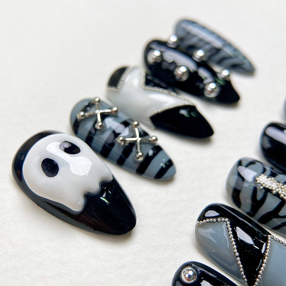Gothic Skull & Stripes Press-On Nails, Dark Halloween Fake Nails