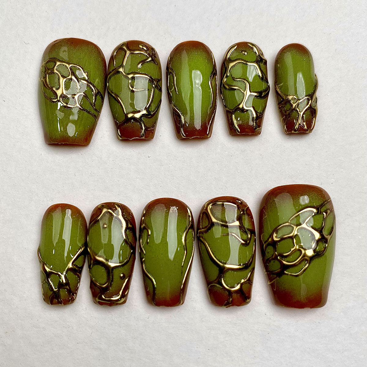 Venom Moss – Olive Green Press-On Nails, Dark Fake Nails with Gold Vein Texture