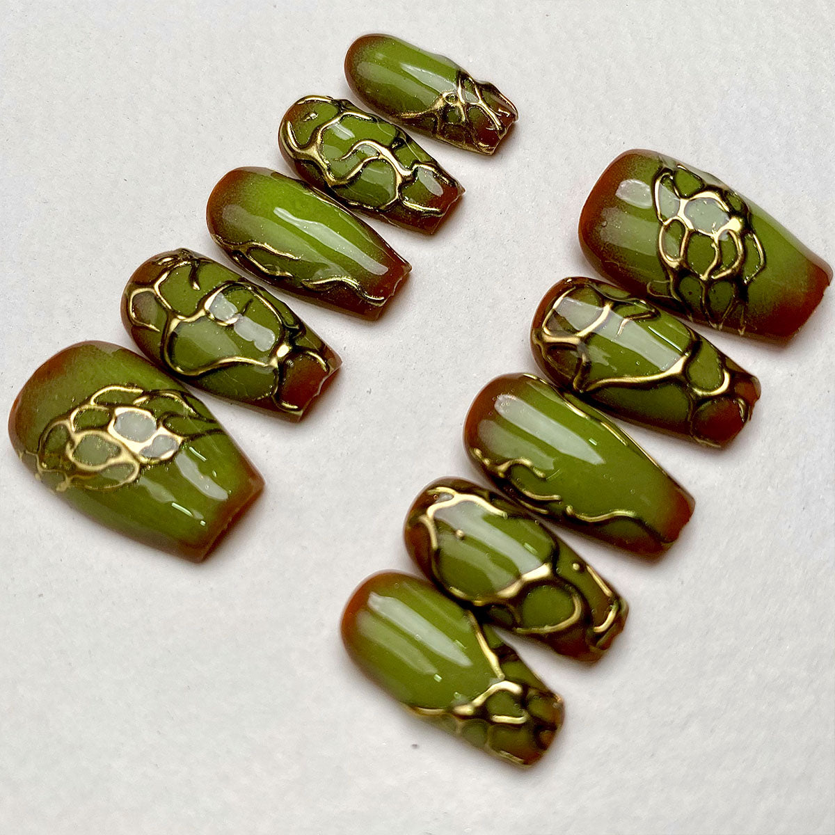 Venom Moss – Olive Green Press-On Nails, Dark Fake Nails with Gold Vein Texture