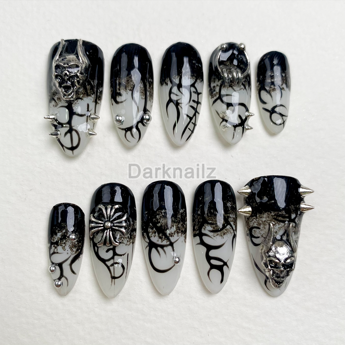 Hellfang Silver Gothic Press-On Nails – Black White Cybersigilism Fake Nails