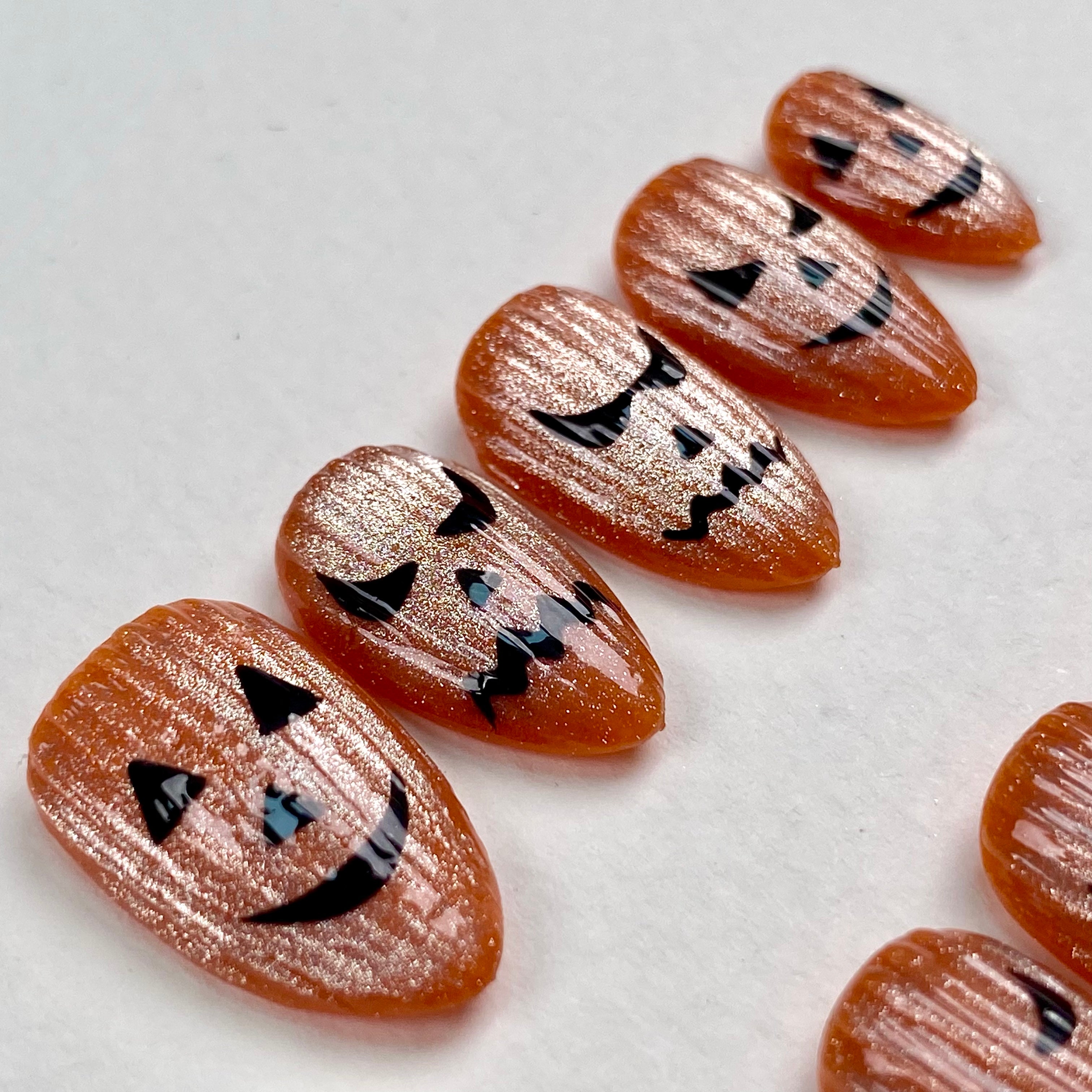 Halloween Pumpkin Press-On Nails – Orange Jack O’ Lantern Spooky Fake Nails
