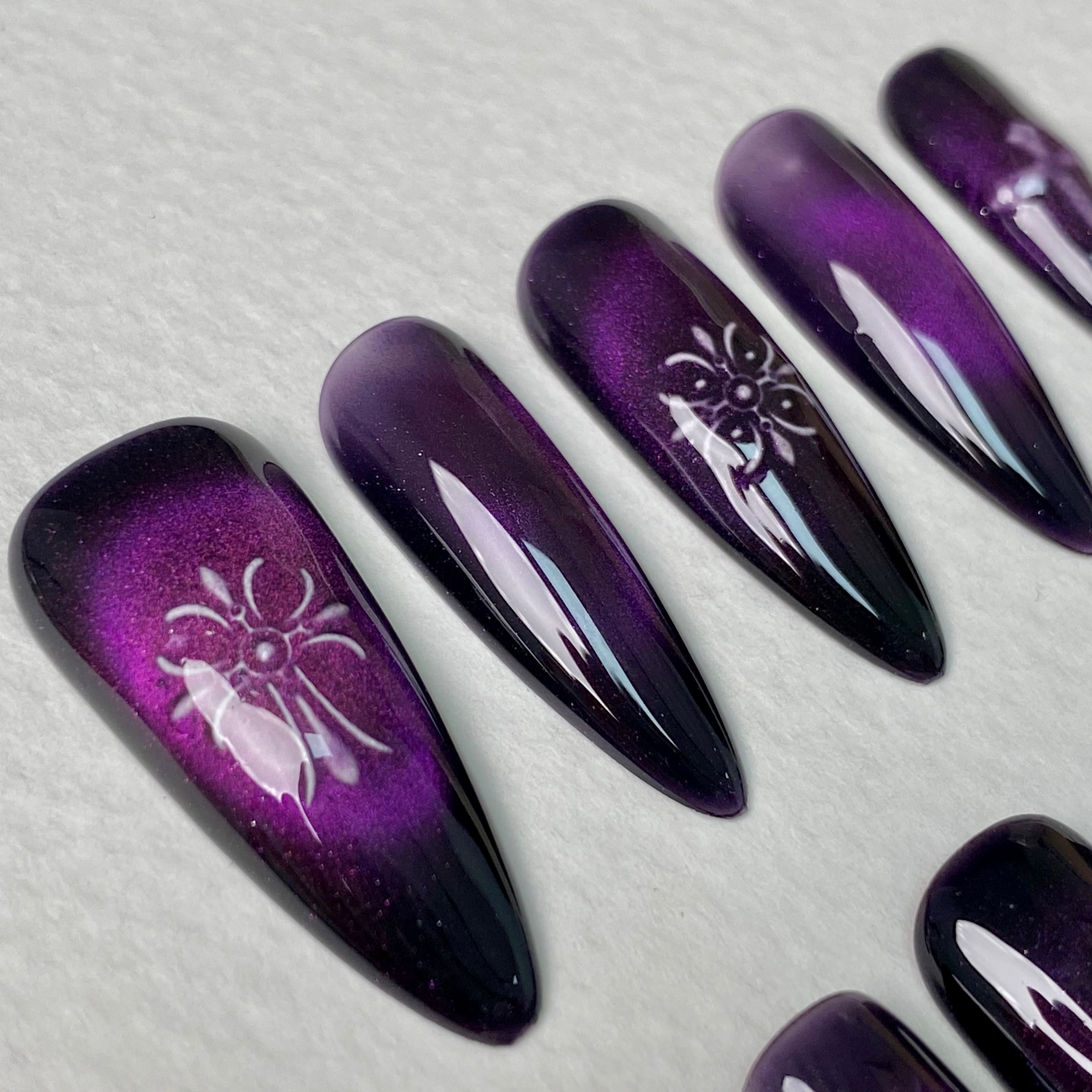 Purple Cat Eye Press-On Nails – Silver Tribal Gothic Fake Nails