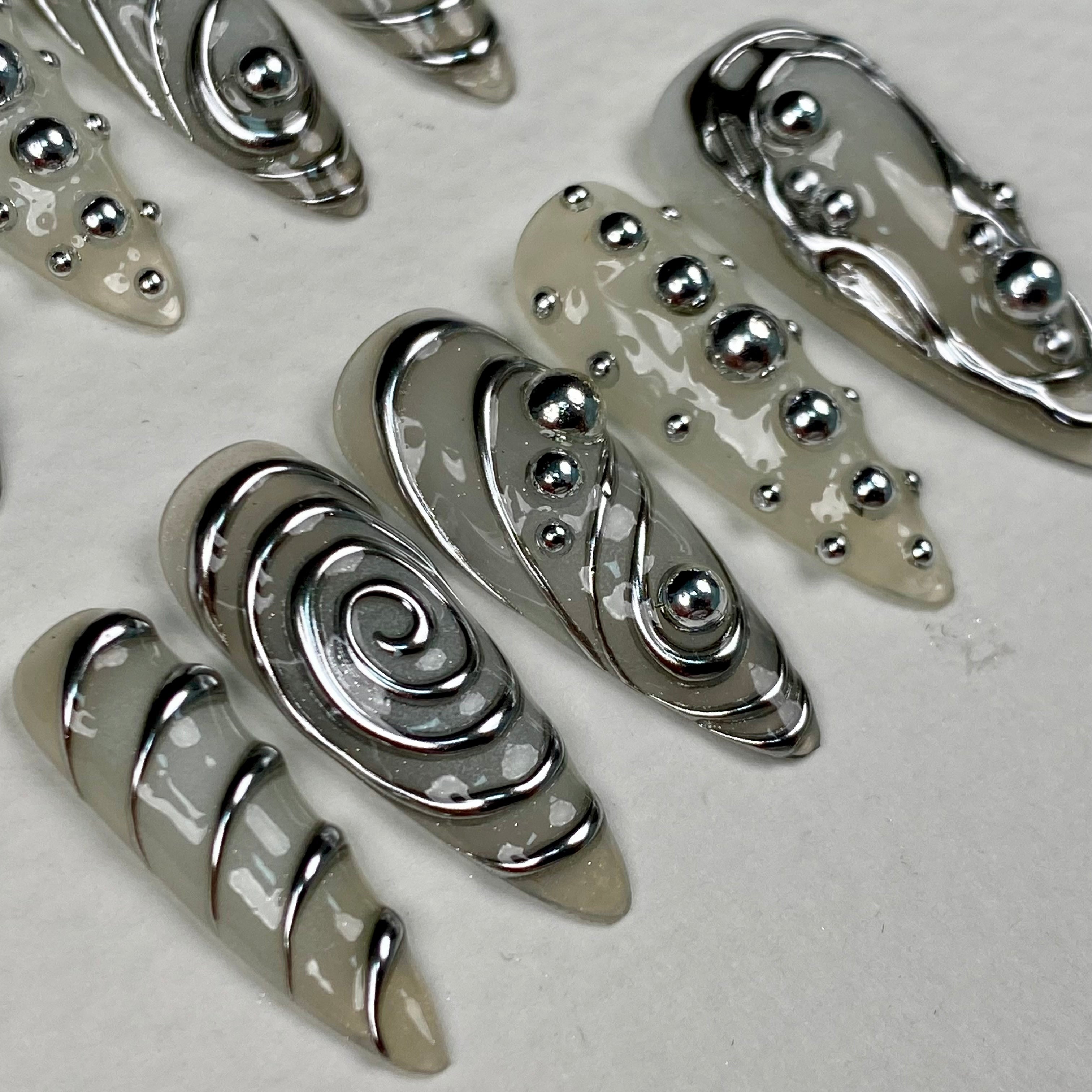 Silver Chrome Y2K Press-On Nails – 3D Metallic Spiral Futuristic Fake Nails