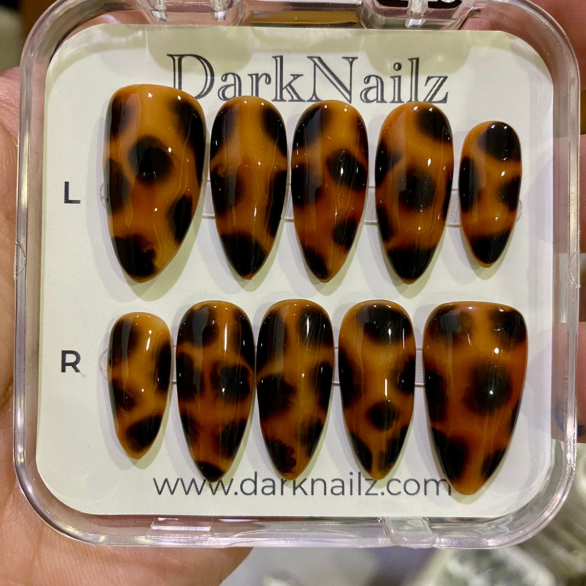 Amber Tortoise Shell Press-On Nails – Brown & Black Glossy Fake Nails