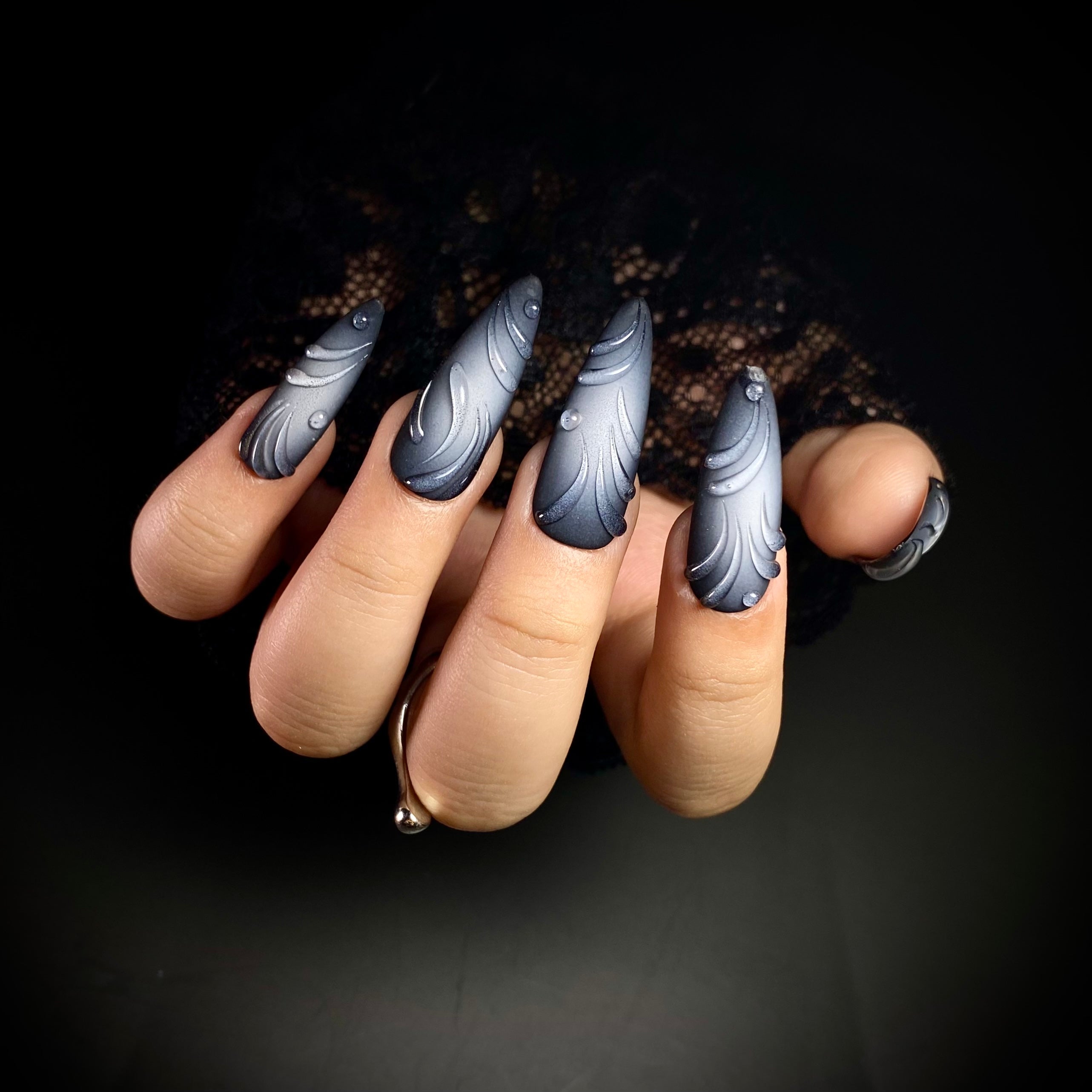 Midnight Mist Press-On Nails – Black Ombre 3D Fake Nails