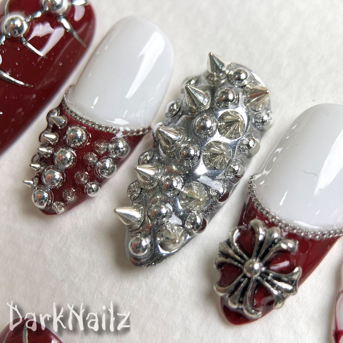 Red White Gothic Press-On Nails, Heavy Metal Punk Fake Nails with Cross and Chain Detail