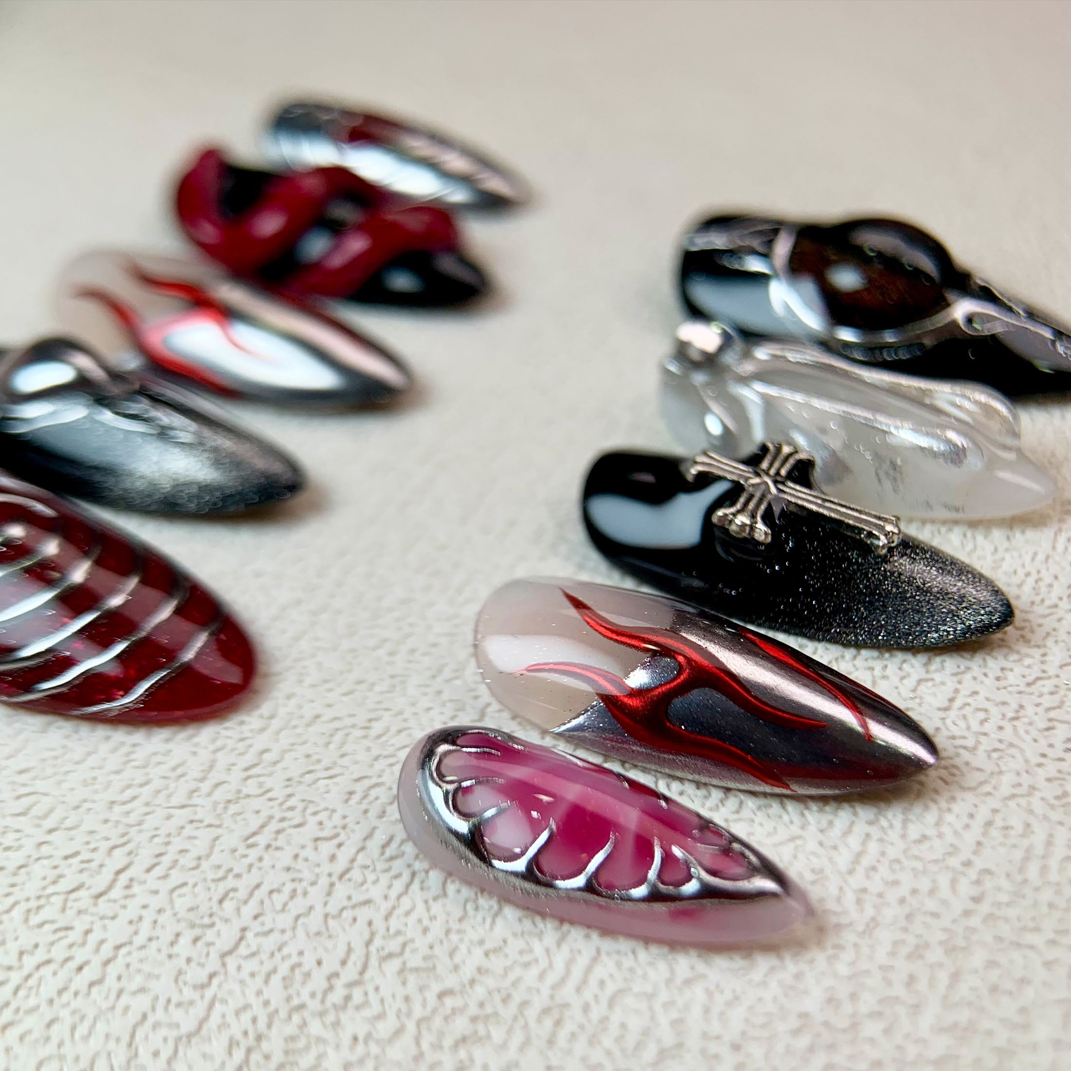 Red Eye Snake Press On Nails, Gothic Punk Rock Cross Nails, Goth Y2K Dark Black Fake Nails