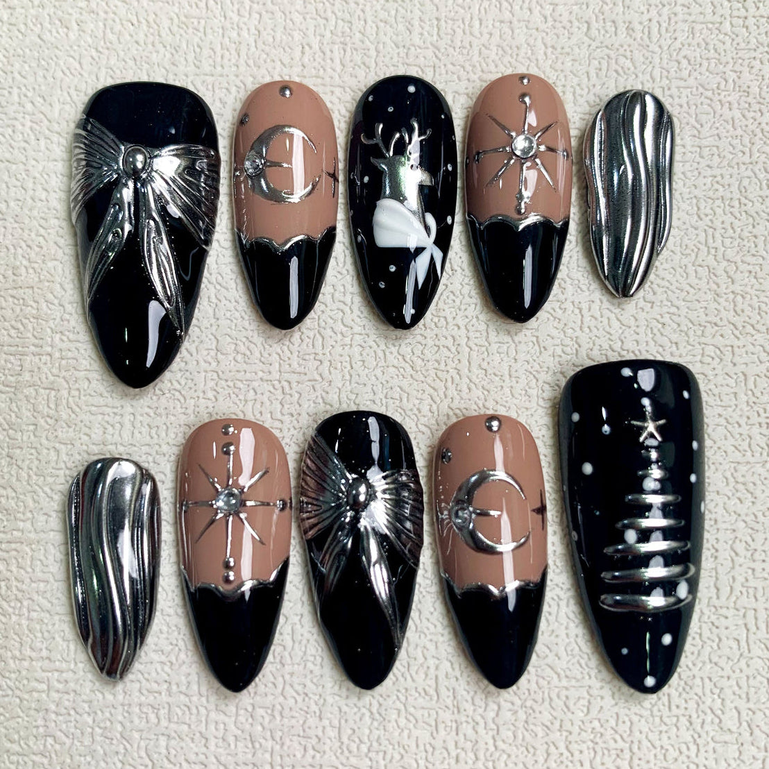 Dark Gothic Christmas Press On Nails, Silver Chrome Black Xmas Goth Nails, Reindeer Ribbons Pine Tree Holiday Winter Party Nails