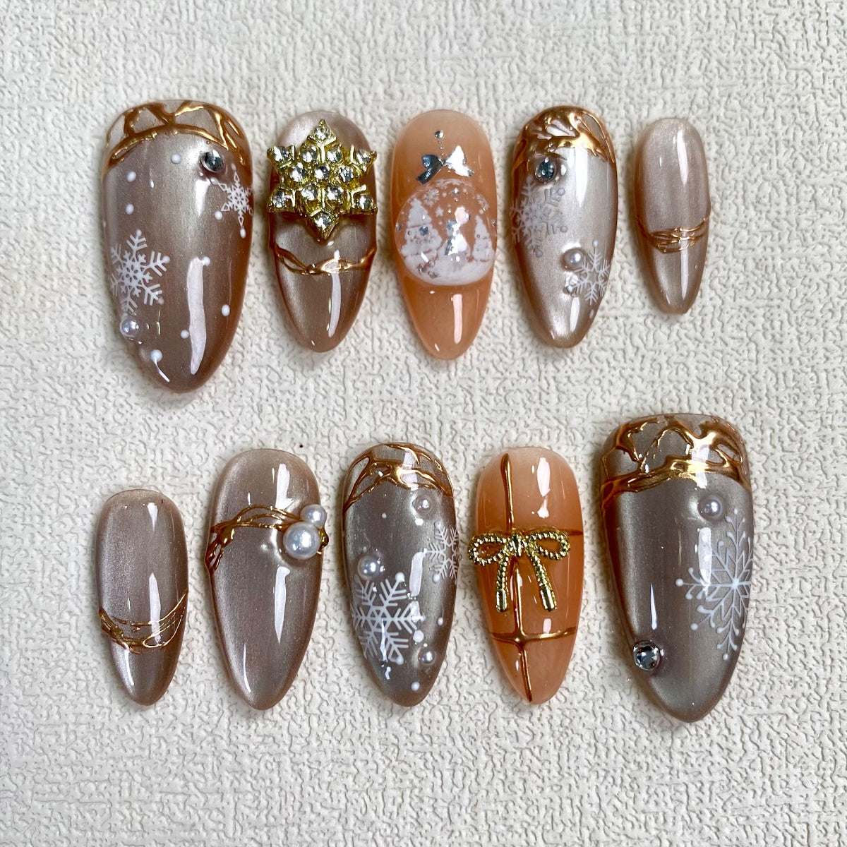 Custom Christmas Press On Nails, Cat Eye Effect Xmas Goth Nails, Holiday Winter Party Nails