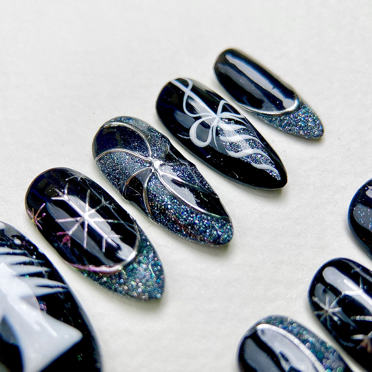 Midnight Frost Press-On Nails – Dark Winter Holiday Fake Nails Gothic Christmas