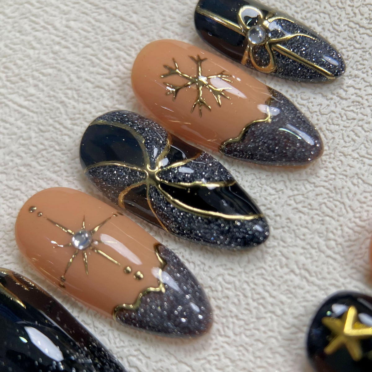 Dark Gothic Christmas Press On Nails, Gold Chrome Black Xmas Goth Nails, French Ribbons Pine Tree Holiday Winter Party Nails