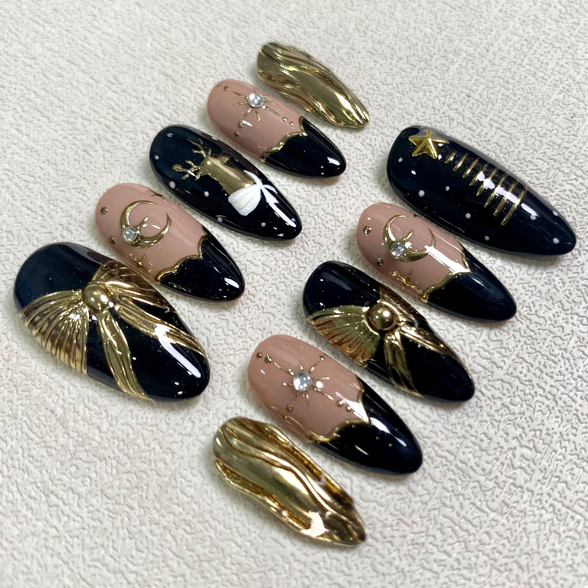 Dark Gothic Christmas Press On Nails, Gold Chrome Black Xmas Goth Nails, Reindeer Ribbons Pine Tree Holiday Winter Party Nails