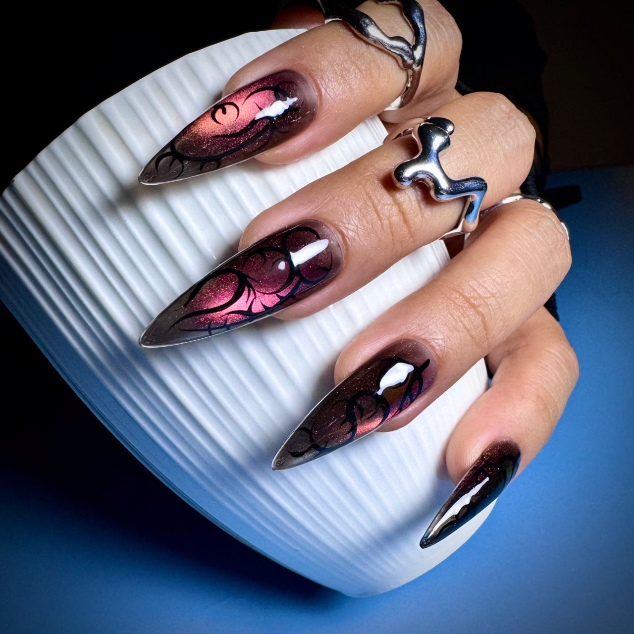 Neon Vein Cybersigilism Press-On Nails – Pink Cat Eye Gothic Fake Nails