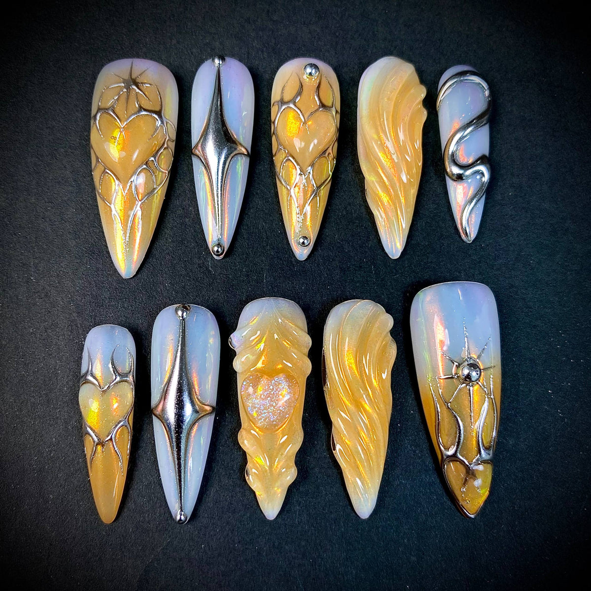 Golden Aura Chrome Press-On Nails – 3D Heart Silver Metallic Y2K Fake Nails