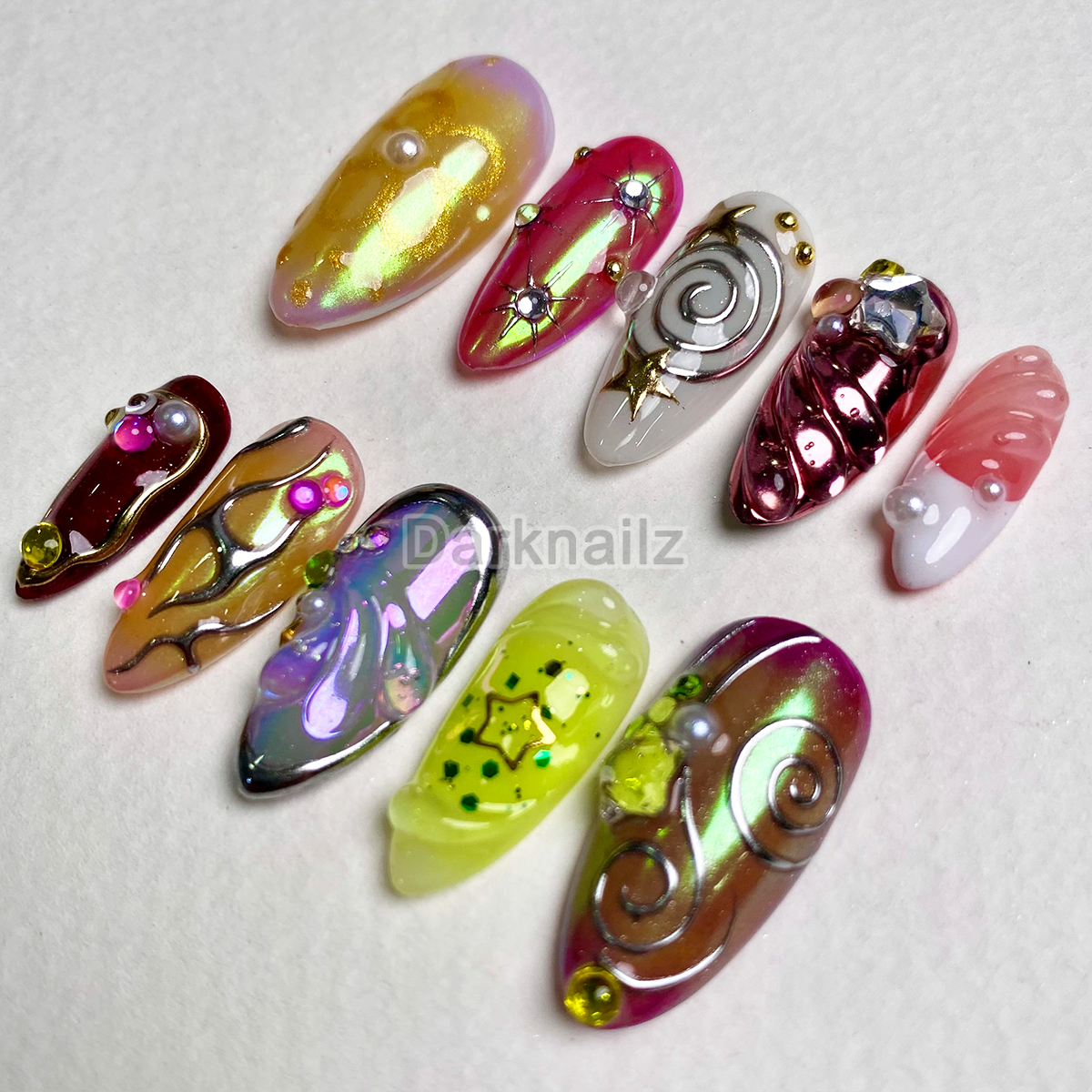 Candy Nova Chrome Press-On Nails – Pink Gold Y2K Fake Nails