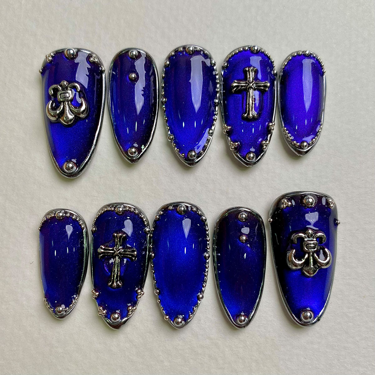 Mystic Claw Blue Purple Cat Eye Press On Nails, Gothic Chrome Fake Nails