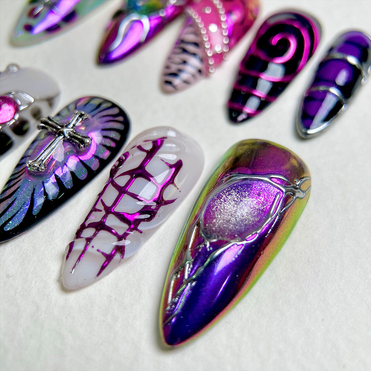 Abyssal Glow – Purple Gothic Press-On Nails, Dark Metal Fake Nails
