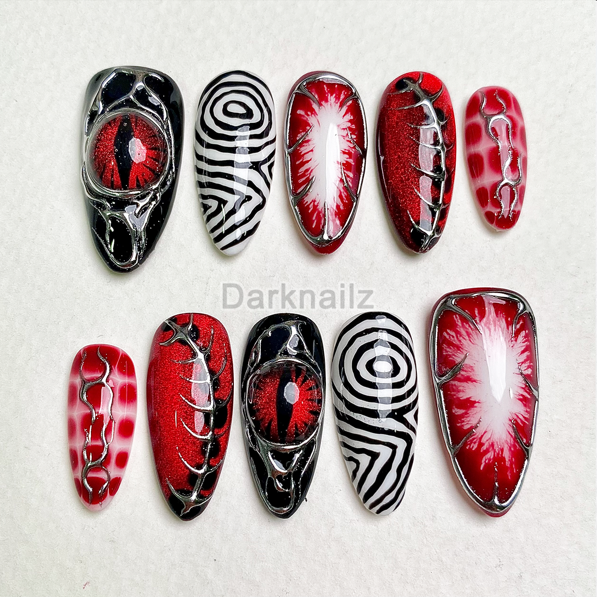 Infernal Eye Gothic Press-On Nails – Red & Black Cat Eye Fake Nails