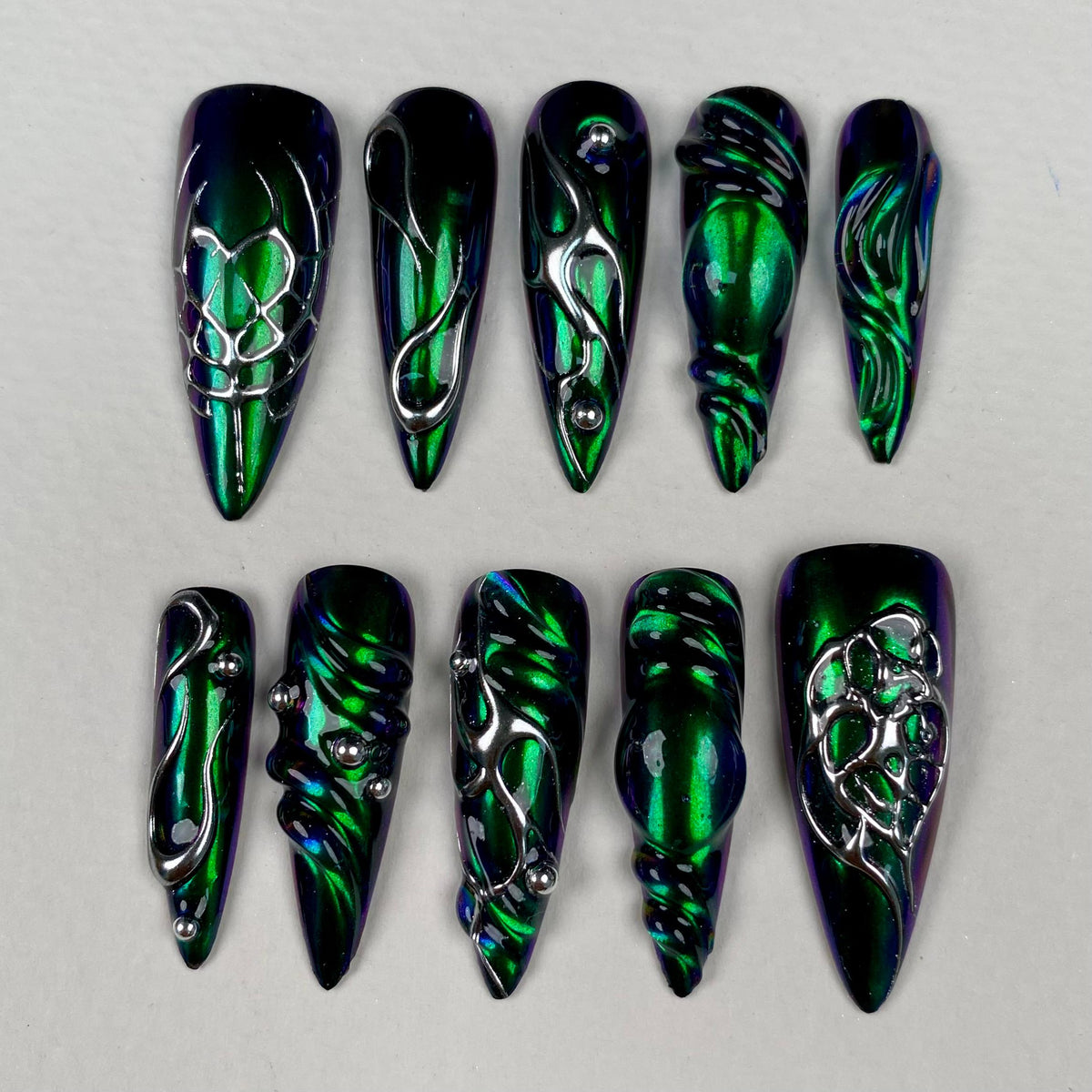 Dark Green Chrome Y2K Press-On Nails – Cyber Gothic Metallic Fake Nails