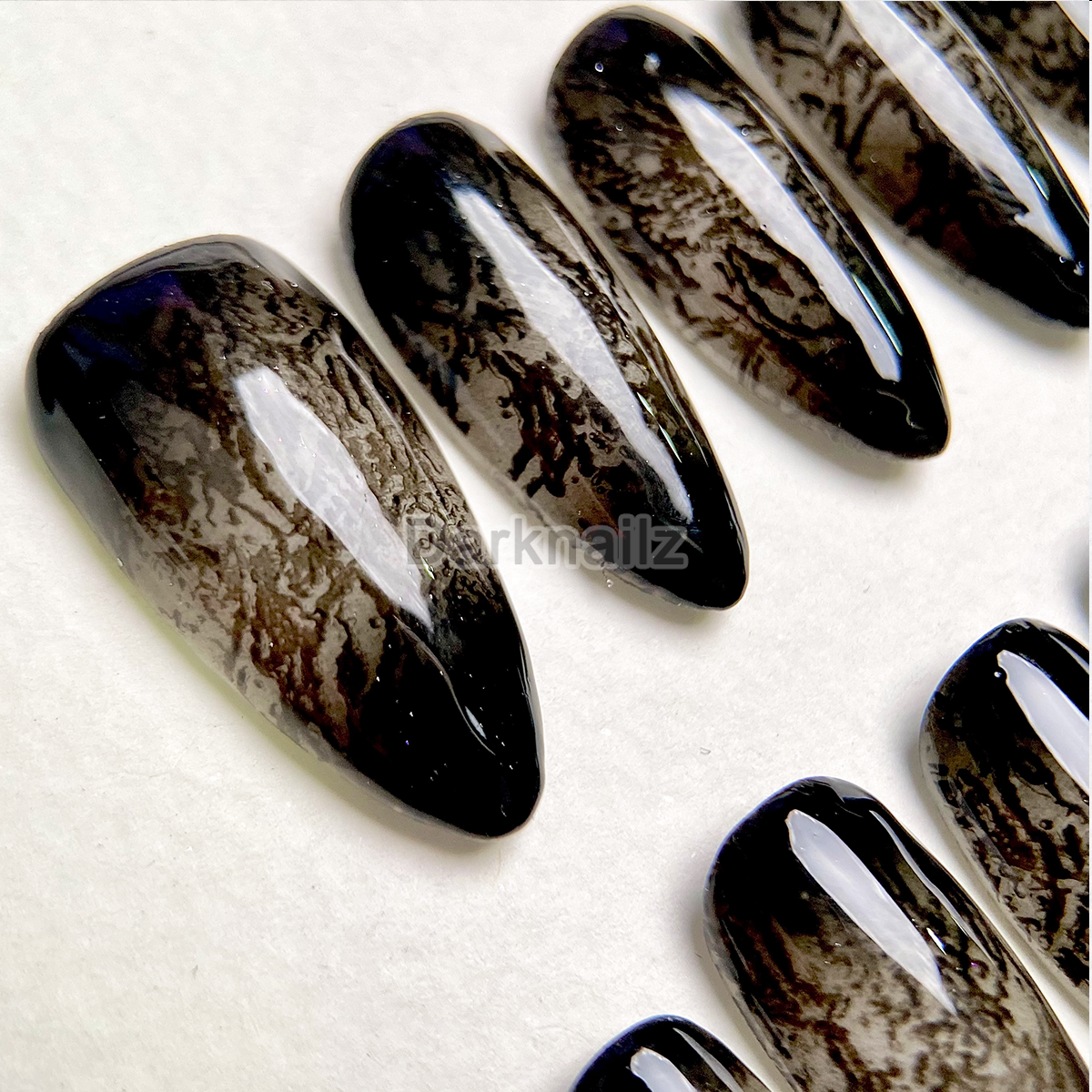 Obsidian Shadow Fade Press-On Nails – Black Gothic Gradient Fake Nails