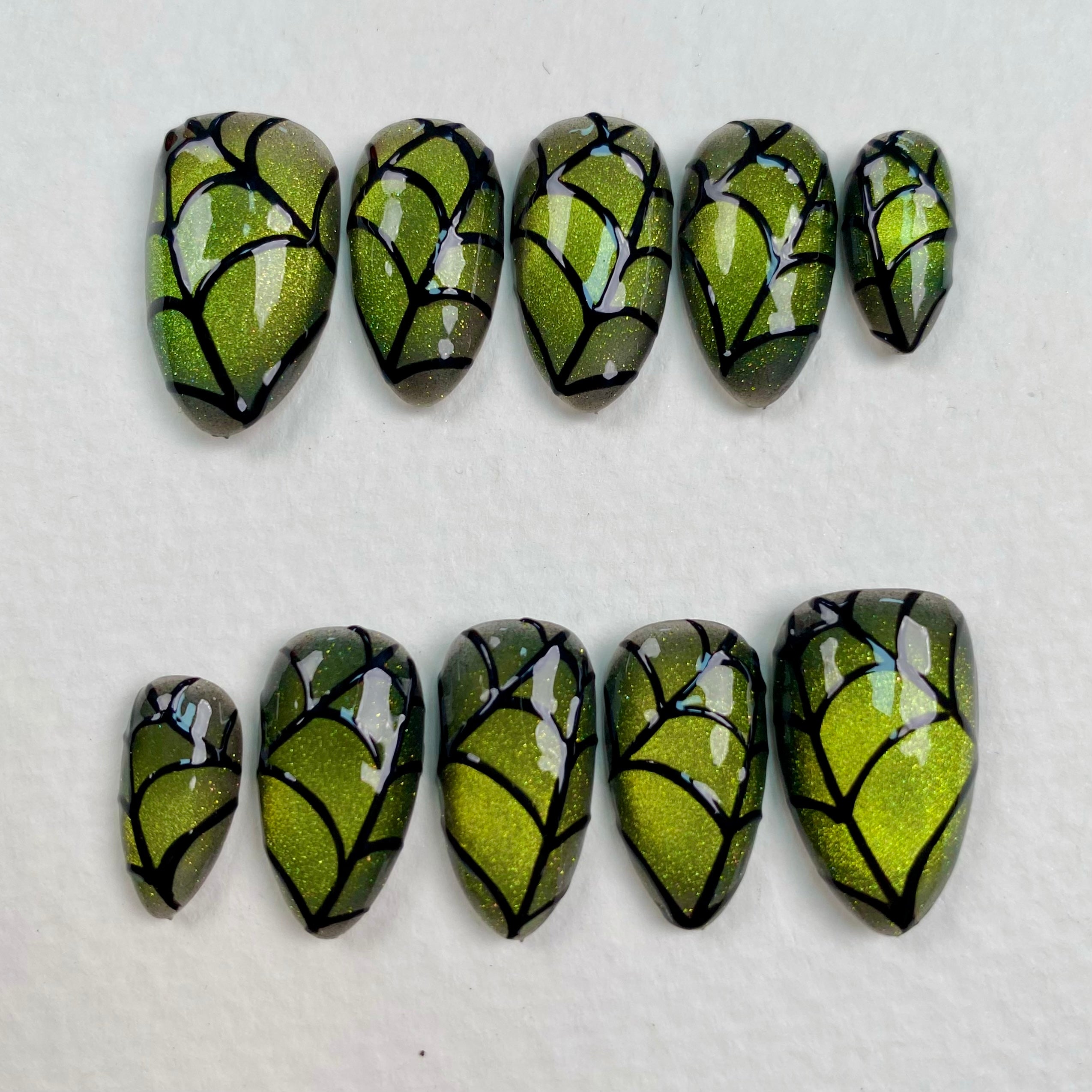 Halloween Spider Web Press-On Nails – Green Cat Eye Spooky Fake Nails