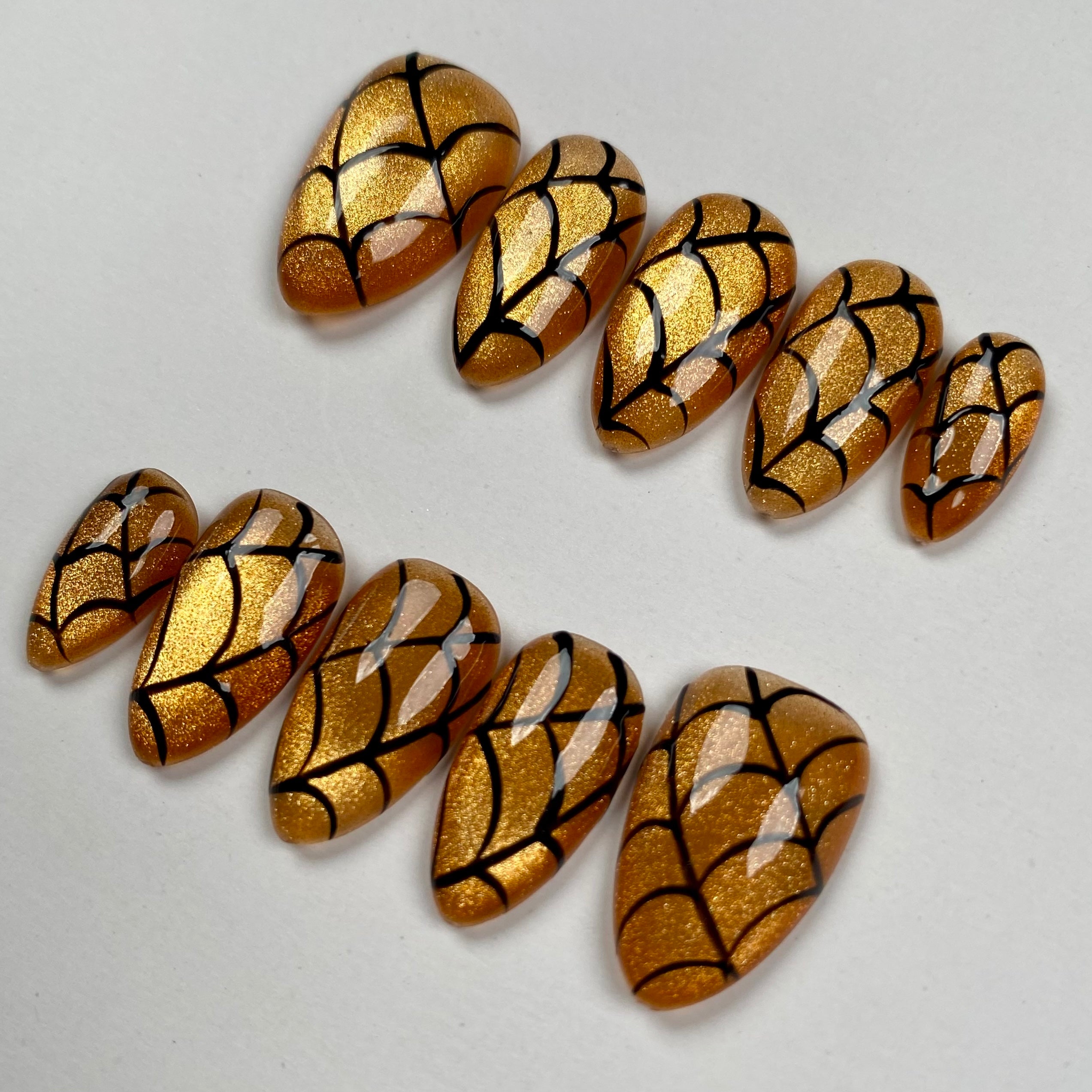 Orange Spider Web Halloween Press-On Nails – Cat Eye Gothic Fake Nails