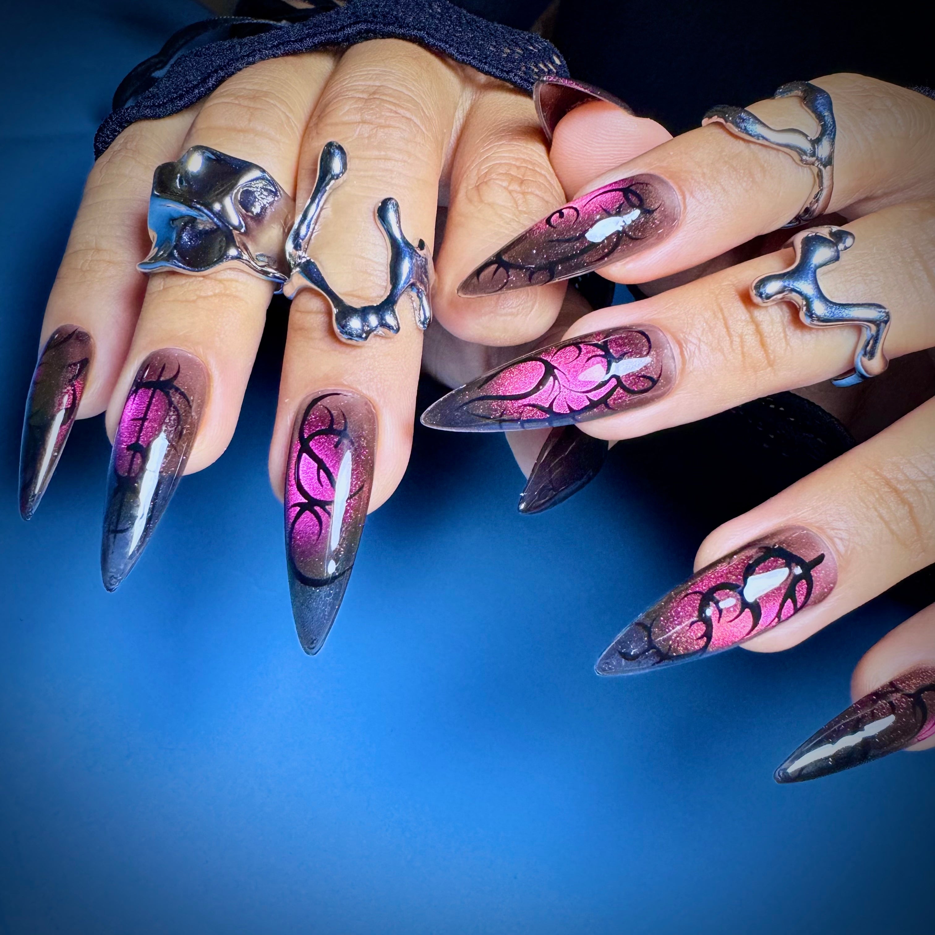 Neon Vein Cybersigilism Press-On Nails – Pink Cat Eye Gothic Fake Nails