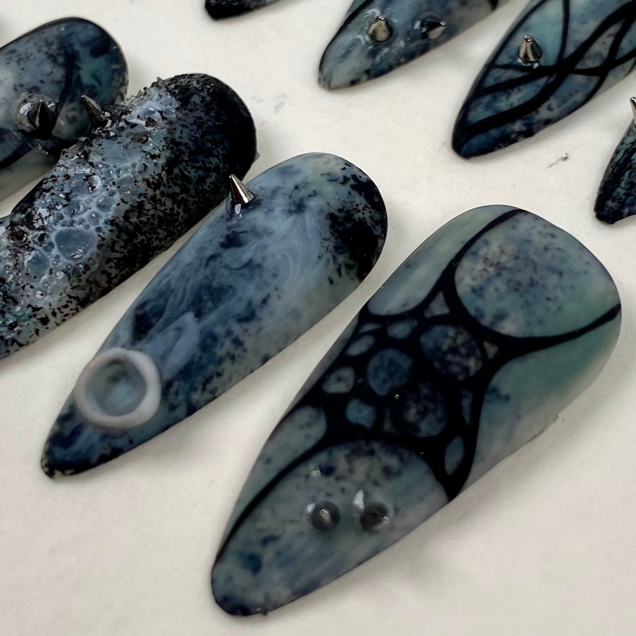 Frozen Abyss Press-On Nails – Icy Gothic Fake Nails