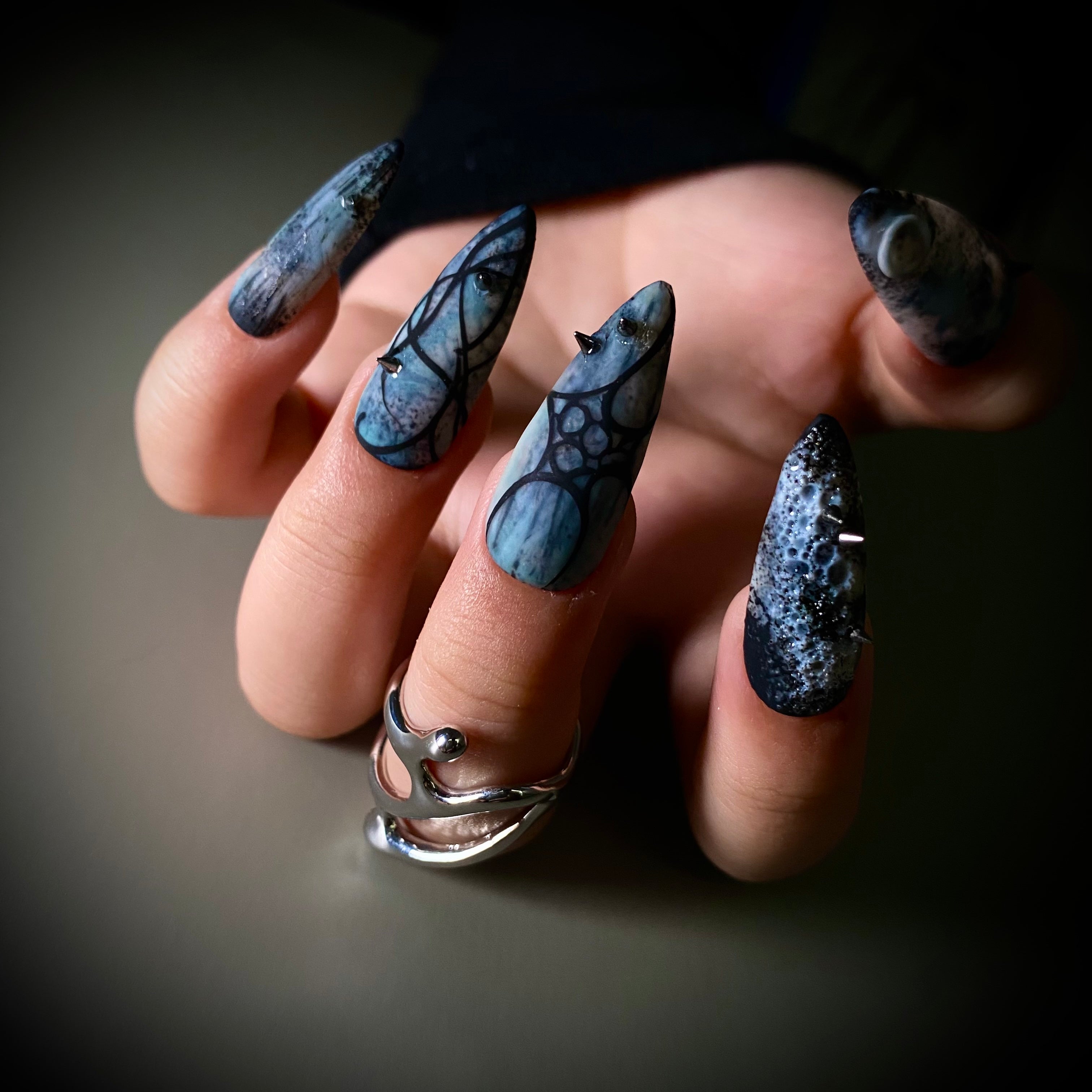 Frozen Abyss Press-On Nails – Icy Gothic Fake Nails