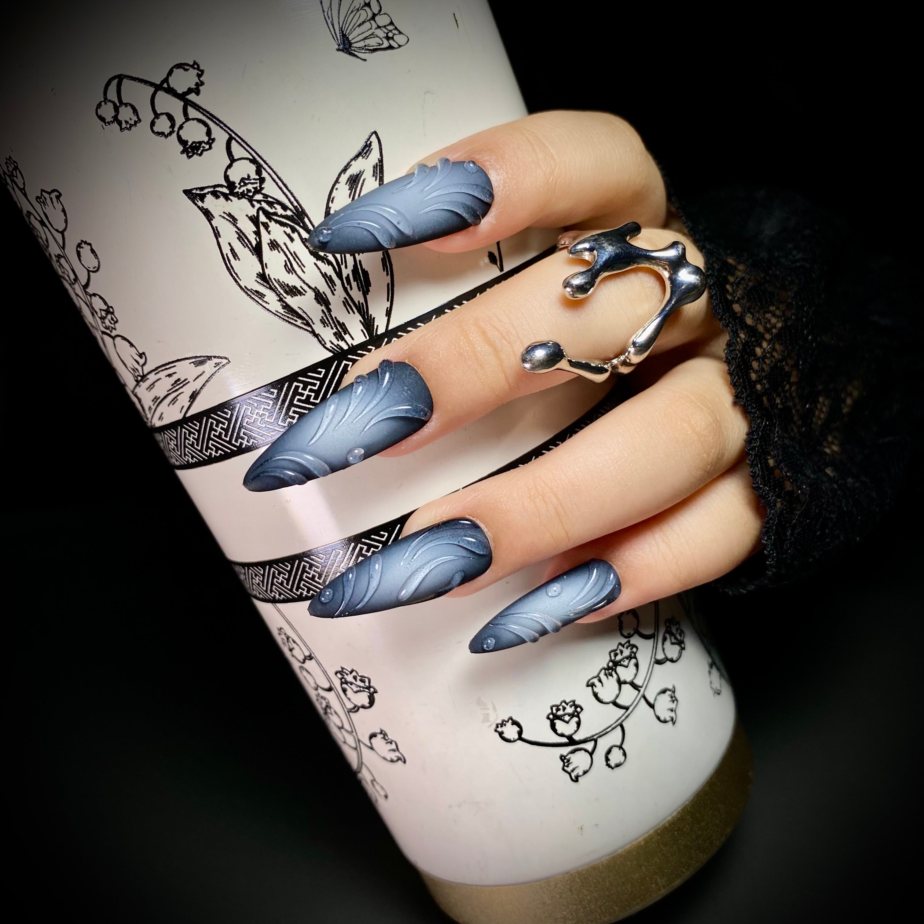 Midnight Mist Press-On Nails – Black Ombre 3D Fake Nails