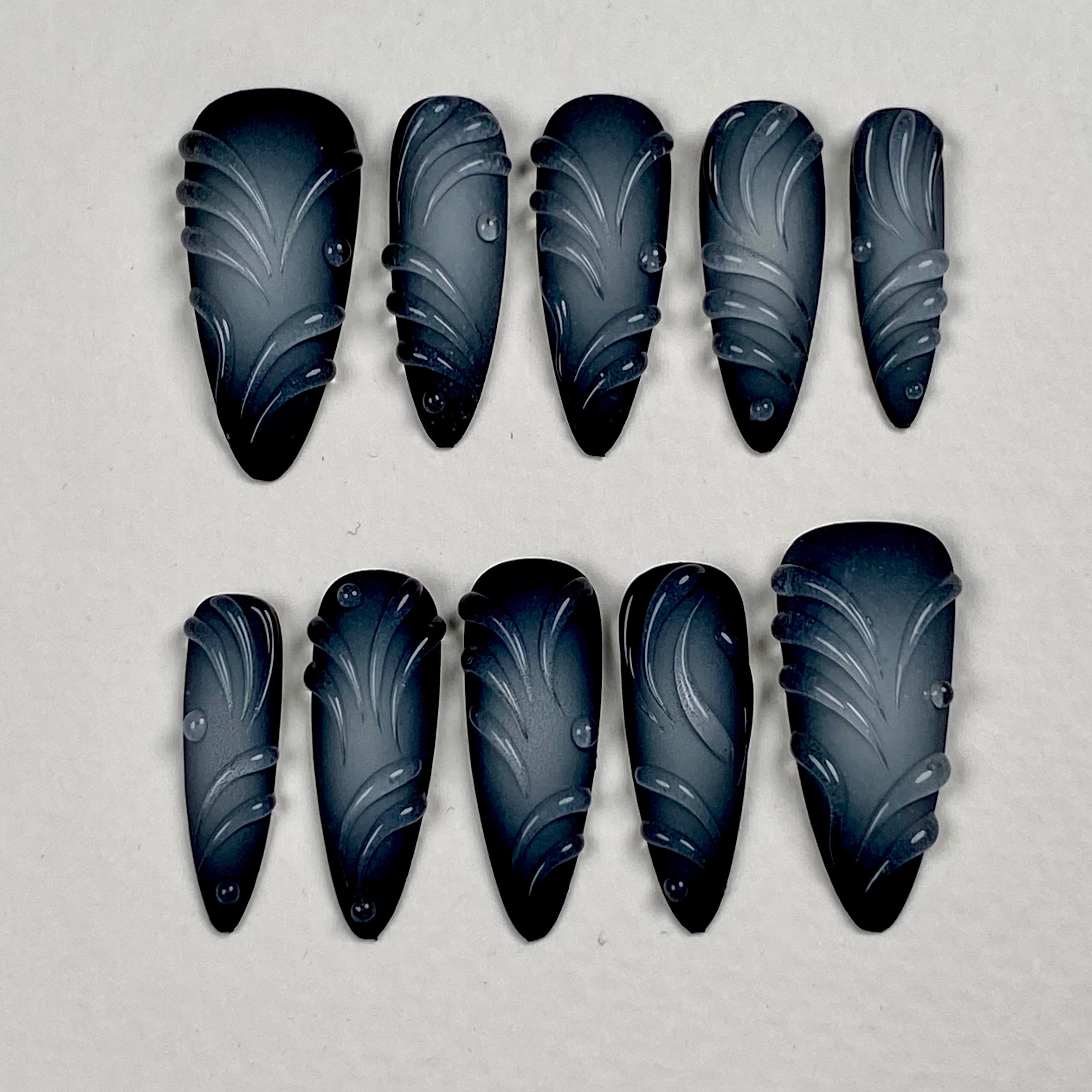 Midnight Mist Press-On Nails – Black Ombre 3D Fake Nails
