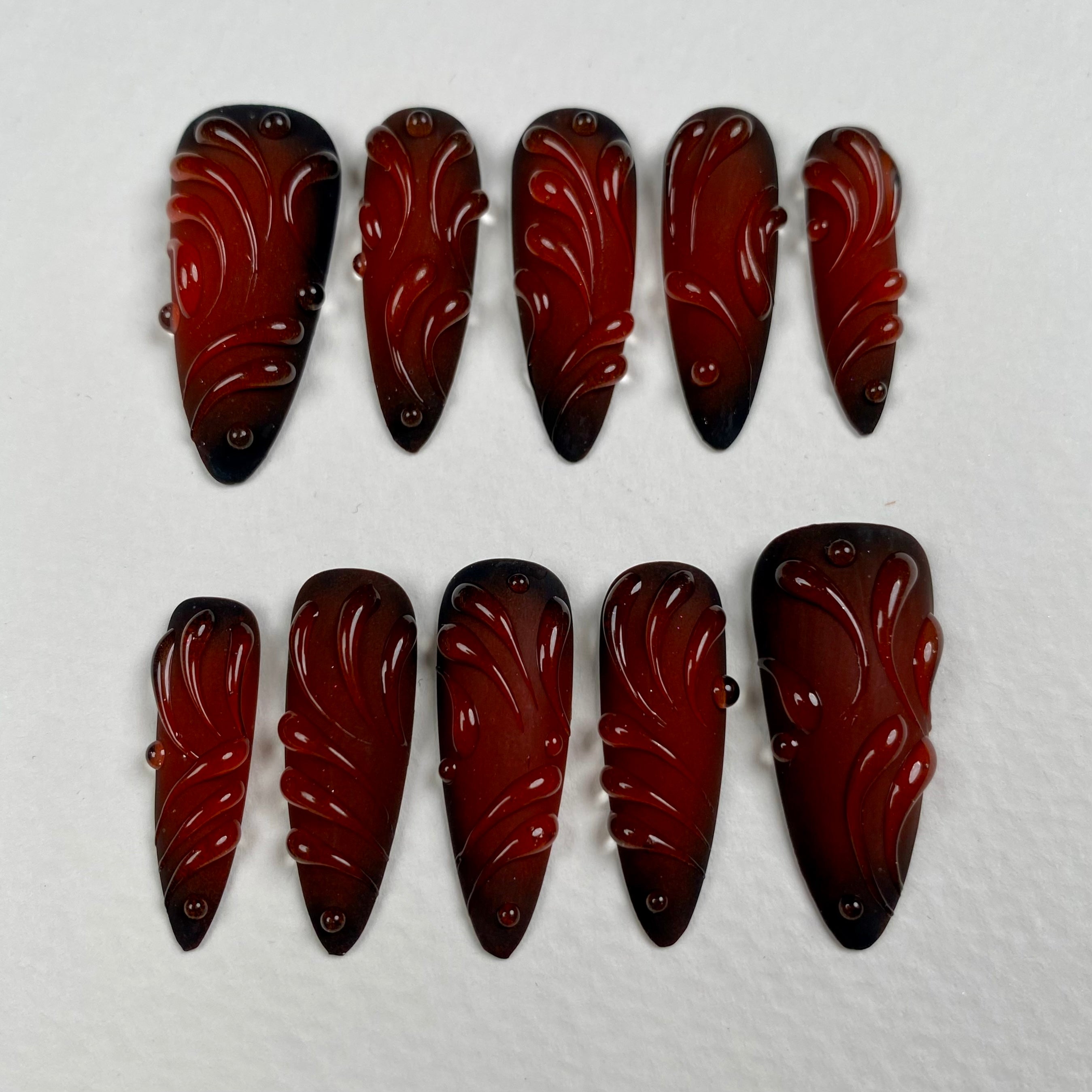 Blood Ember Press-On Nails – Dark Red Cat Eye Fake Nails