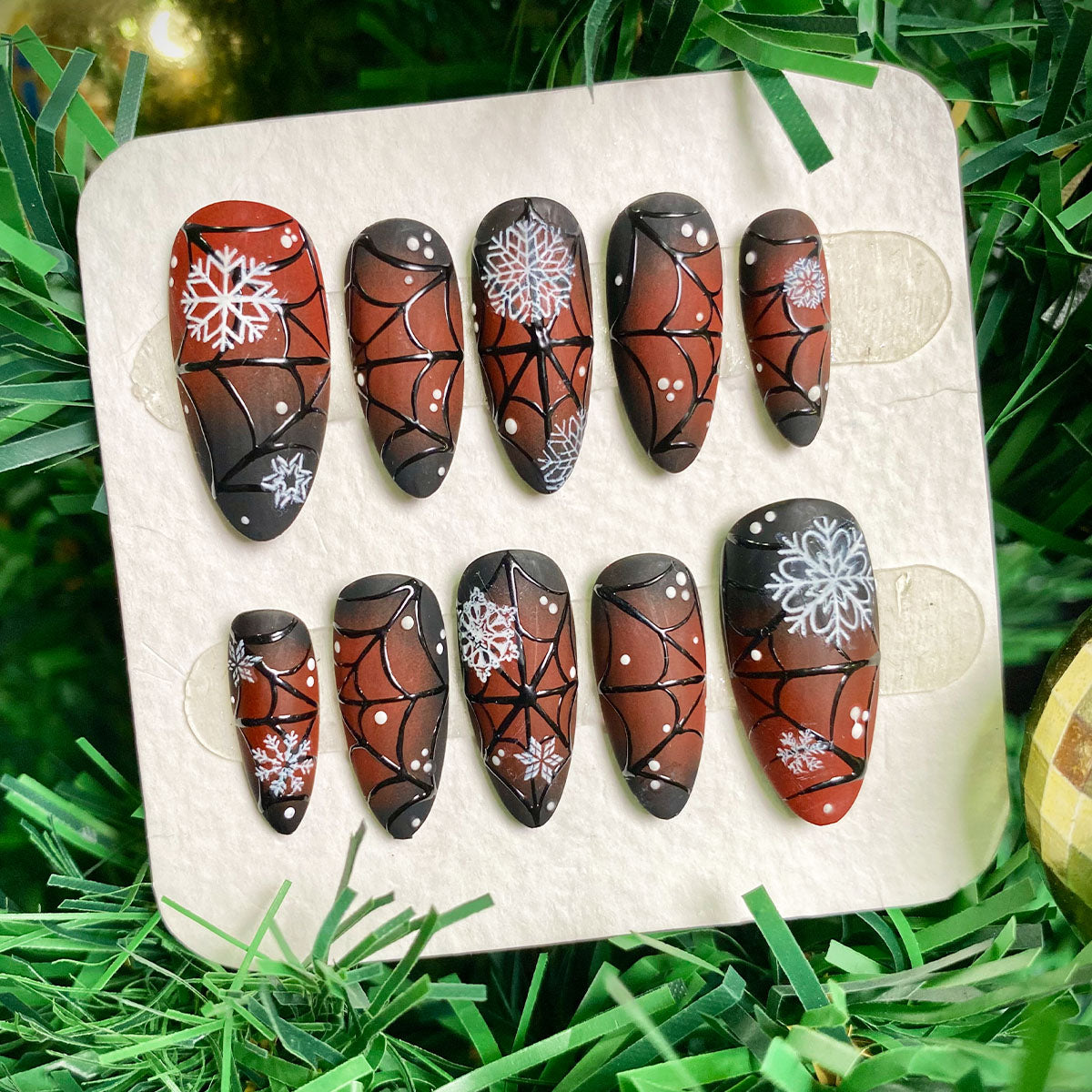 Dark Winter Web Press-On Nails – Matte Gothic Christmas Fake Nails with Snowflakes