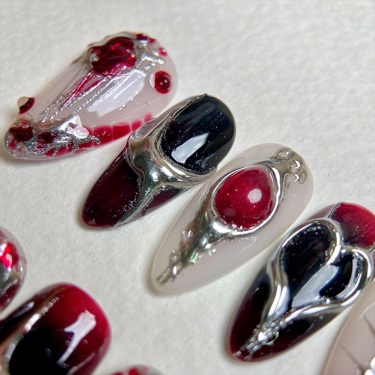 Crimson Heart – Red Black Gothic Press-On Nails, Dark Metal Fake Nails