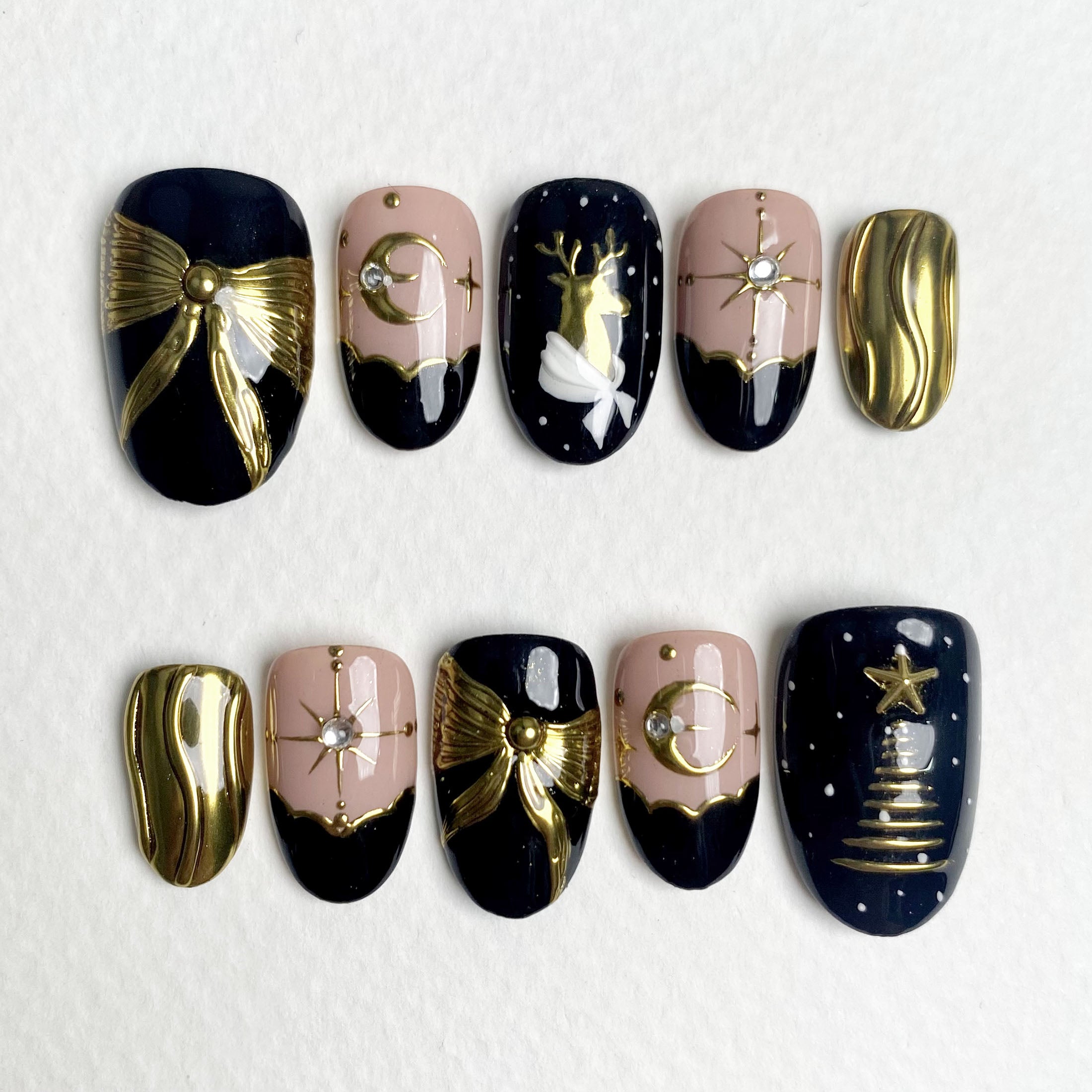 Dark Gothic Christmas Press On Nails, Gold Chrome Black Xmas Goth Nails, Reindeer Ribbons Pine Tree Holiday Winter Party Nails