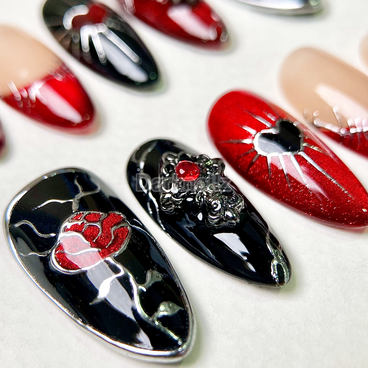 Crimson Thorn Heart Press-On Nails – Red Roses & Black Gothic Fake Nails