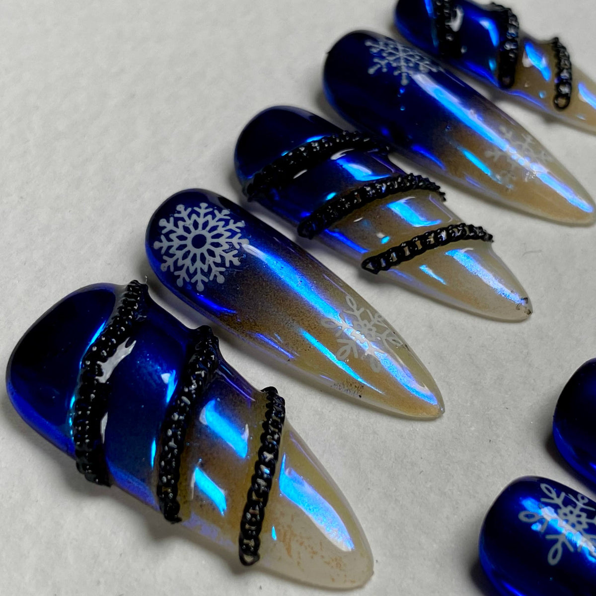 Midnight Blue Chrome Christmas Press-On Nails – 3D Black Chain Snowflake Gothic Winter Fake Nails
